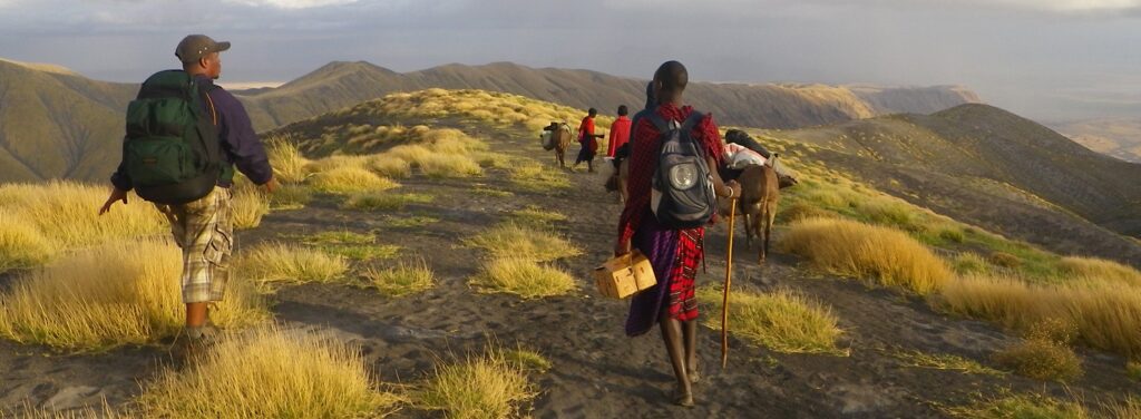 Walking safari Ngorongoro crater